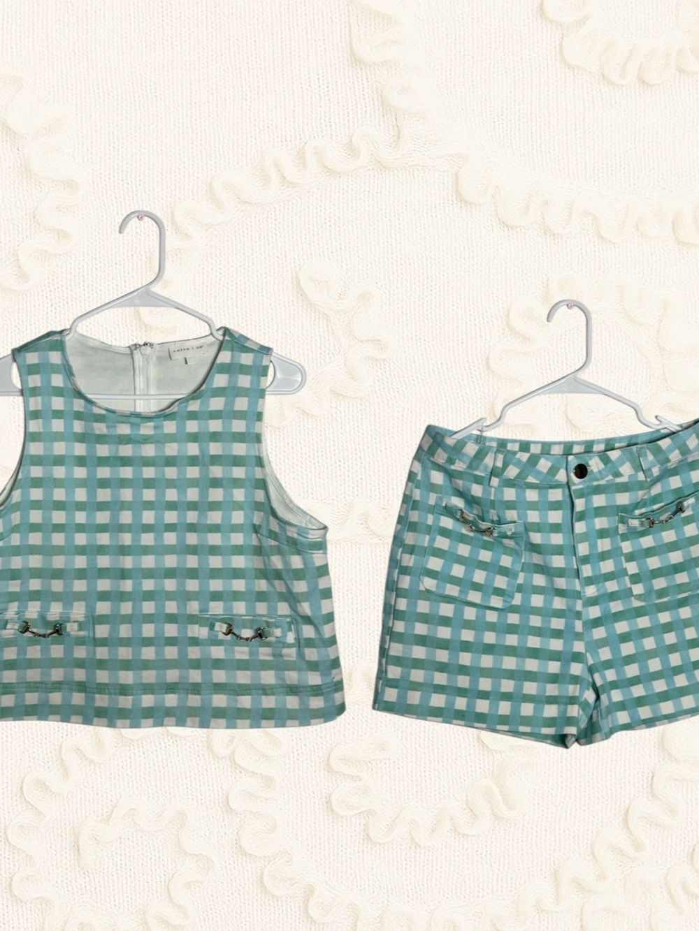entro Gingham Two-Piece Set in Green & White Size Large Like New